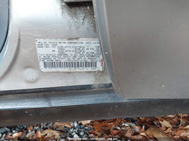 1999 TOYOTA RAV4 JT3HP10V0X7127921 Photo 8