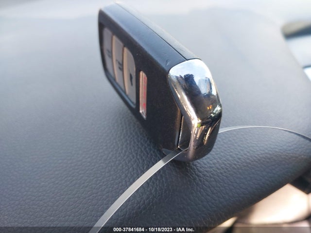 Honda FIT EX 2018 3HGGK5H87JM720007 Image 11