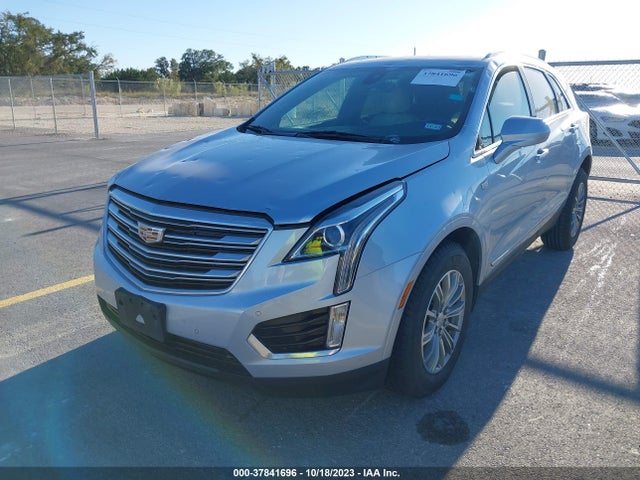 37841696 :رقم المزاد ، 1GYKNBRS5HZ326176 vin ، 2017 Cadillac Xt5 Luxury مزاد بيع