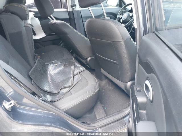 KIA SOUL + 2016 KNDJP3A53G7332785 Image 8