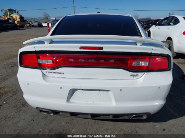2C3CDXCT0EH358819 Dodge Charger Rt