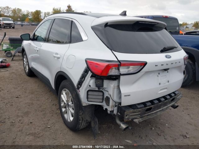 2020 FORD ESCAPE 1FMCU0G6XLUC73175 Photo 2