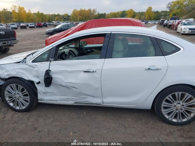 1G4PP5SK8E4158944 Buick Verano