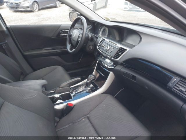 1HGCR2F38HA248763 Honda Accord Sedan Lx