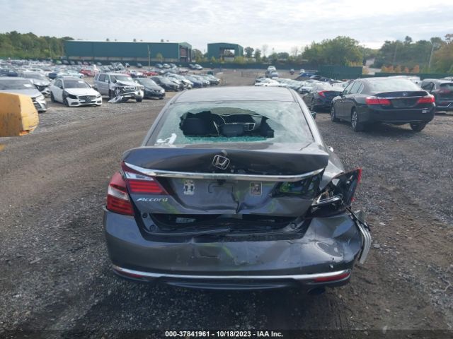 1HGCR2F38HA248763 Honda Accord Sedan Lx