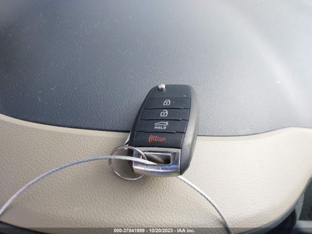 KNADM4A38F6436409 KIA RIO LX