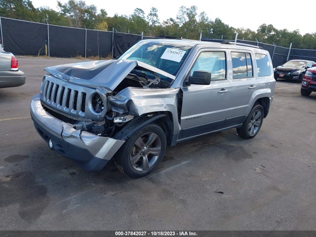1C4NJPBA5GD601893 Jeep Patriot Sport Se