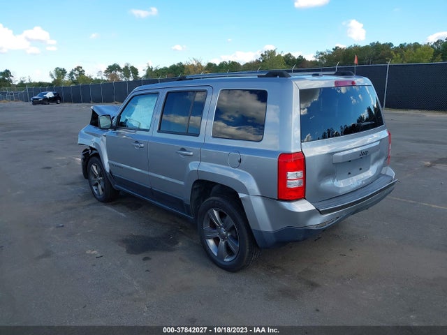 1C4NJPBA5GD601893 Jeep Patriot Sport Se