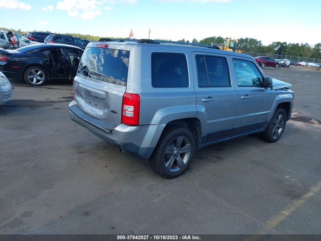 1C4NJPBA5GD601893 Jeep Patriot Sport Se