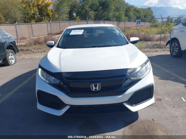 SHHFK7H25JU418364 Honda Civic Hatchback Lx