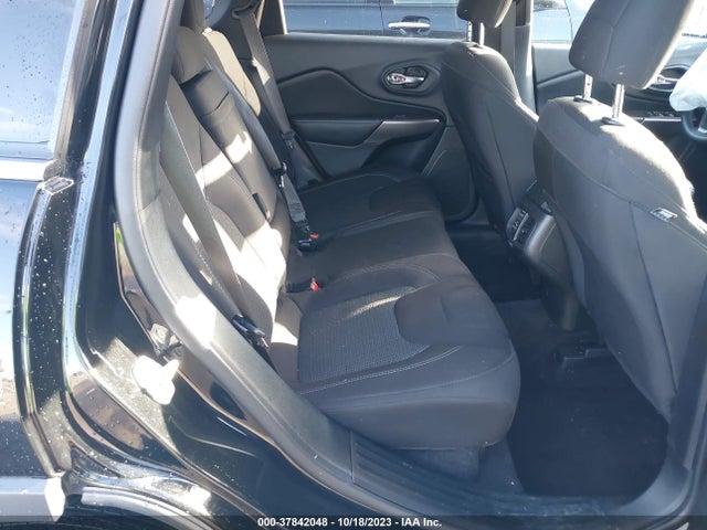 2019 JEEP CHEROKEE LATITUDE FWD VIN: 1C4PJLCX7KD264043