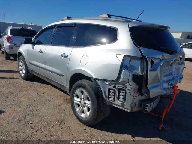 Chevrolet Traverse Ls 2015 1GNKRFED1FJ178023 Image 3