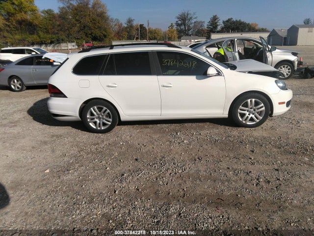 3VWPL7AJ3EM623944 Volkswagen Jetta Sportwagen Tdi