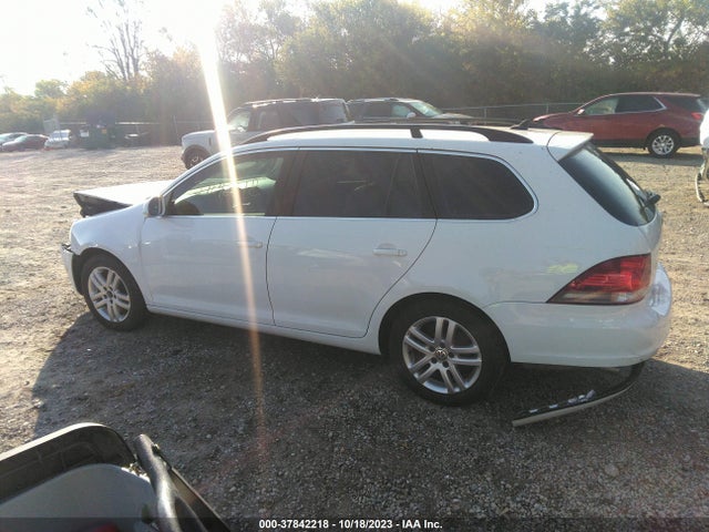 3VWPL7AJ3EM623944 Volkswagen Jetta Sportwagen Tdi