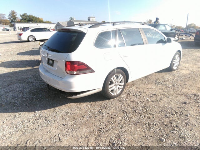 3VWPL7AJ3EM623944 Volkswagen Jetta Sportwagen Tdi