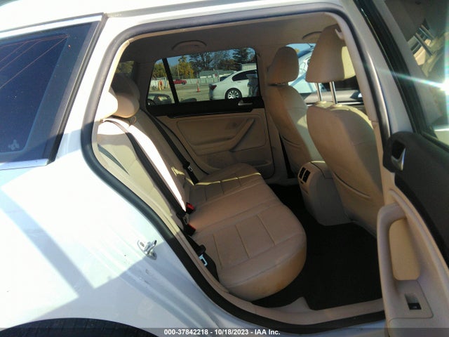 3VWPL7AJ3EM623944 Volkswagen Jetta Sportwagen Tdi