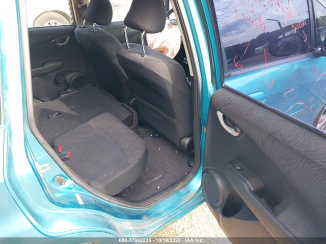 2012 HONDA FIT SPORT VIN: JHMGE8H54CC033017