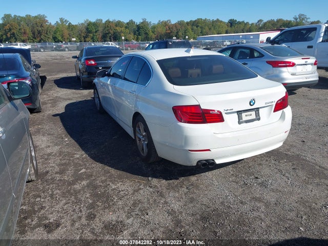 2013 BMW 528I XDRIVE VIN: WBAXH5C58DDW12003