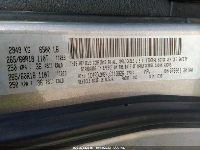 1C4RDJAG7JC113926 Dodge Durango Sxt