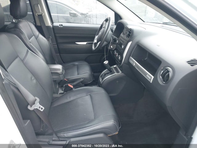 1C4NJDEB0FD436479 Jeep Compass High Altitude Edition