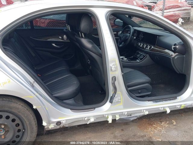 WDDZF4KB2HA042175 Mercedes-Benz E-class E 300