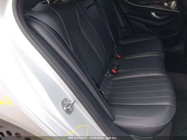 WDDZF4KB2HA042175 Mercedes-Benz E-class E 300