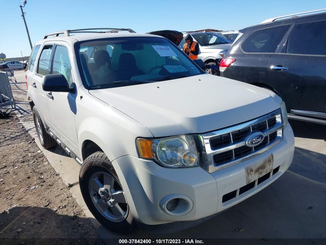 2011 FORD ESCAPE XLS VIN: 1FMCU0C75BKA07457