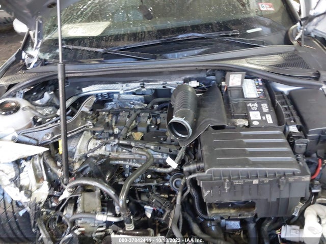 WAUJ8GFF1J1037987 Audi A3 Sedan Premium Plus