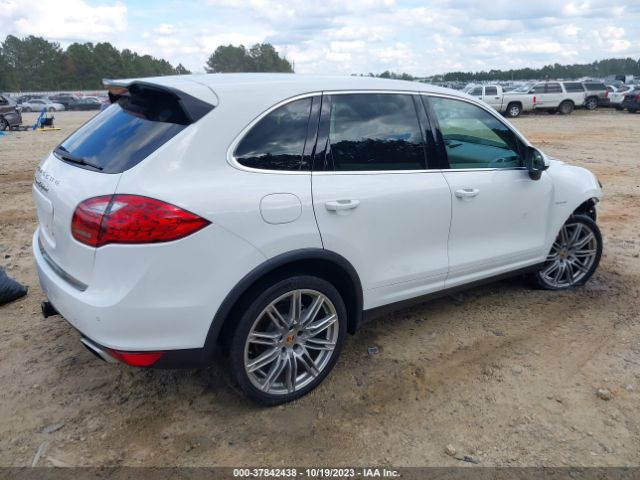 2013 PORSCHE CAYENNE HYBRID WP1AE2A26DLA14330 Photo 3