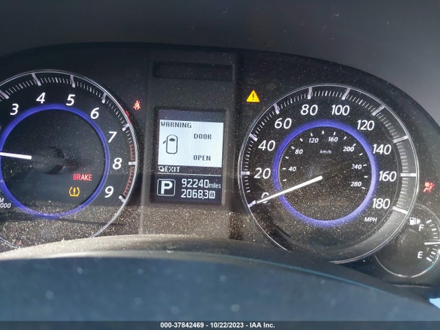 2017 INFINITI QX70 VIN: JN8CS1MUXHM140012