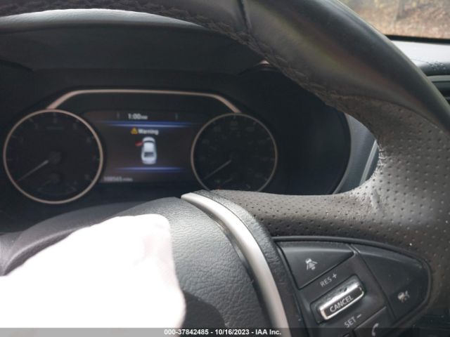 1N4AA6AP0HC364693 Nissan Maxima Sr