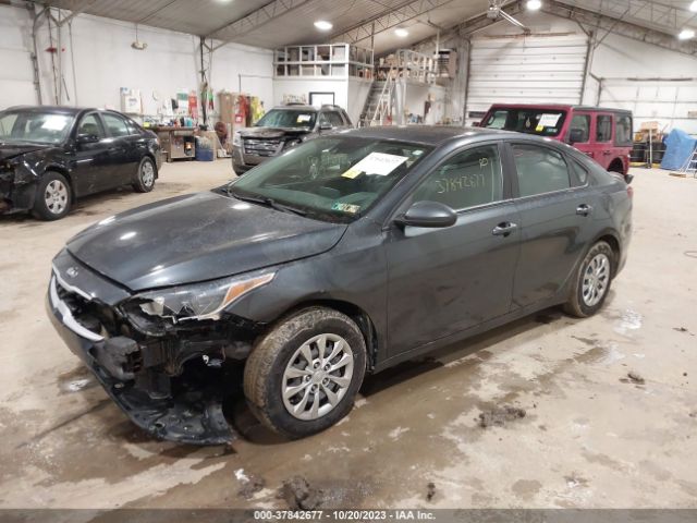 3KPF24AD7KE010063 KIA FORTE FE