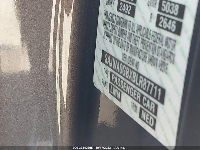 2011 JAGUAR XF SAJWA0GBXBLR87711 Photo 8