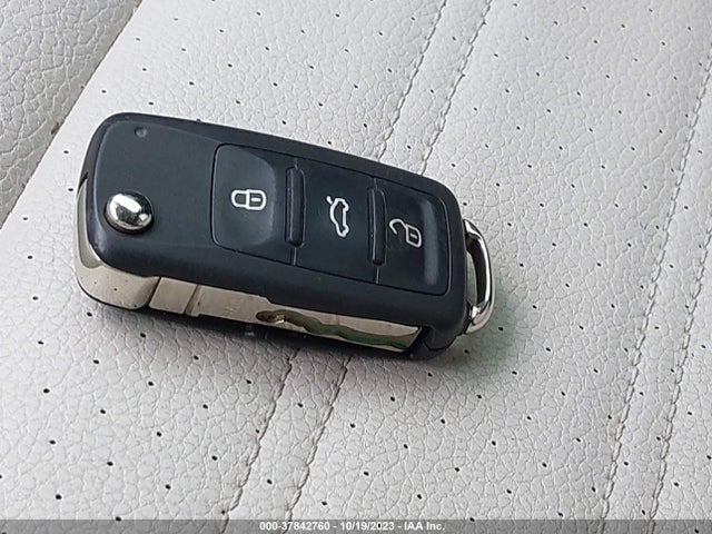3VWD17AJ2FM422286 Volkswagen Jetta Sedan 1.8t Sport