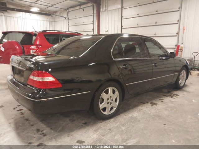 2004 LEXUS LS 430 JTHBN36F240150610 Photo 3