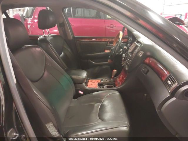 2004 LEXUS LS 430 JTHBN36F240150610 Photo 4