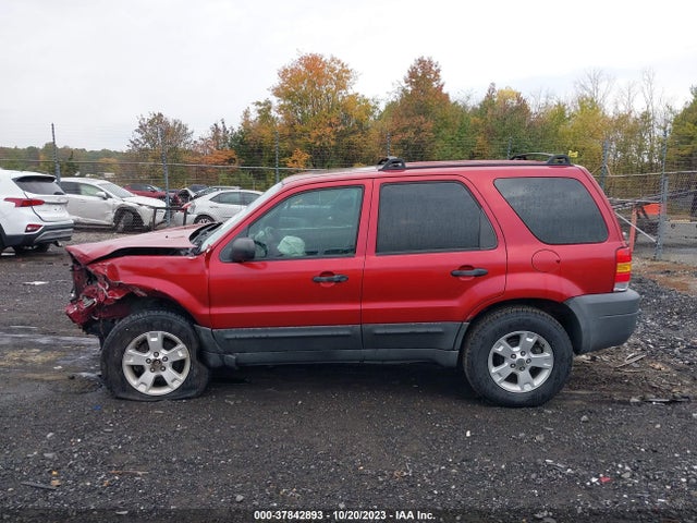 2007 FORD ESCAPE XLT VIN: 1FMYU03127KA29540