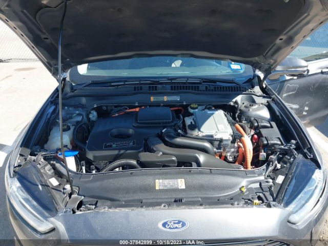 3FA6P0SU5ER382805 Ford Fusion Energi Titanium