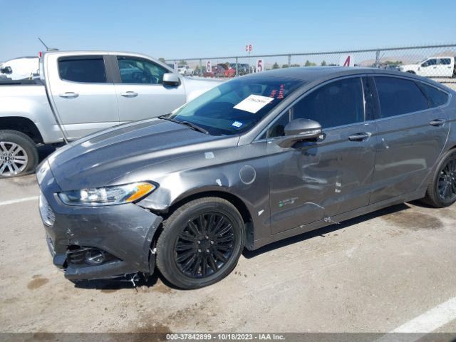 3FA6P0SU5ER382805 Ford Fusion Energi Titanium