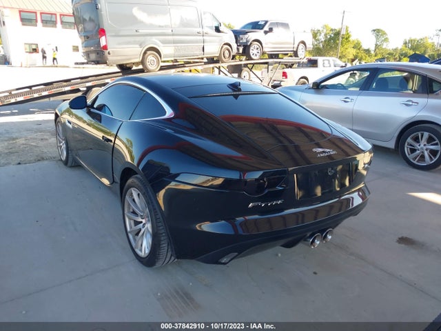 2016 JAGUAR F-TYPE SAJWA6AT8G8K29364 Photo 2