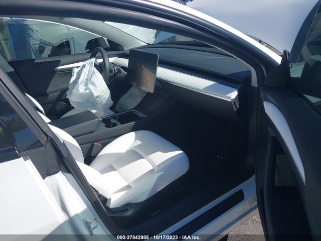 5YJ3E1EB1NF250175 Tesla Model 3 Long Range