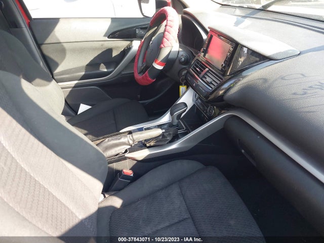 2022 MITSUBISHI ECLIPSE CROSS ES VIN: JA4ASUAA2NZ030787