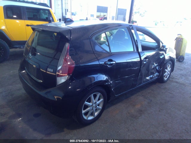 Toyota Prius C One/two/three/four 2015 JTDKDTB37F1091213 Image 4