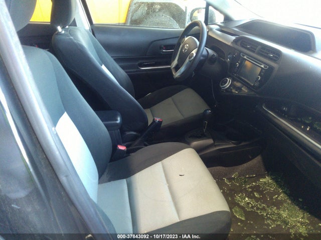 Toyota Prius C One/two/three/four 2015 JTDKDTB37F1091213 Image 5