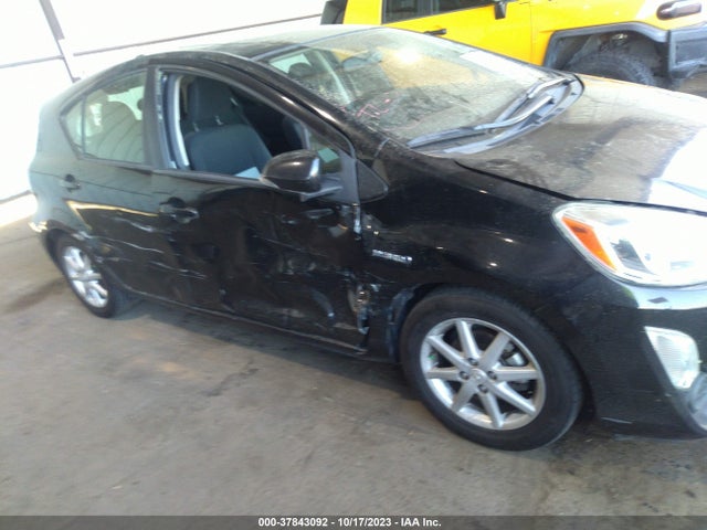 Toyota Prius C One/two/three/four 2015 JTDKDTB37F1091213 Image 6