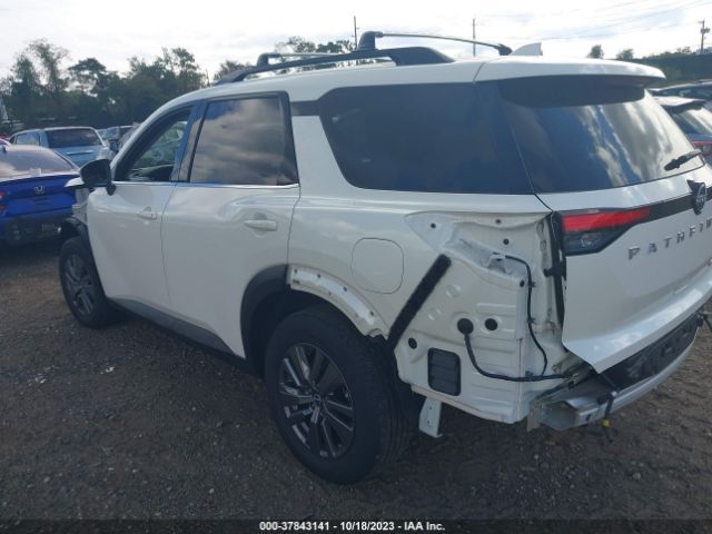 5N1DR3BC2NC245237 Nissan Pathfinder Sv