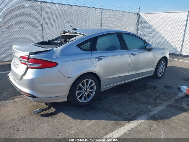 Ford FUSION SE 2017 3FA6P0HD5HR250767 Image 4