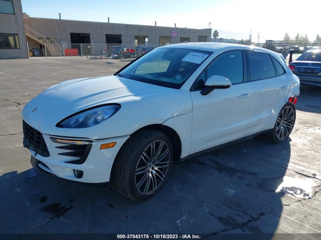 2018 PORSCHE MACAN WP1AA2A5XJLB04405 Photo 1