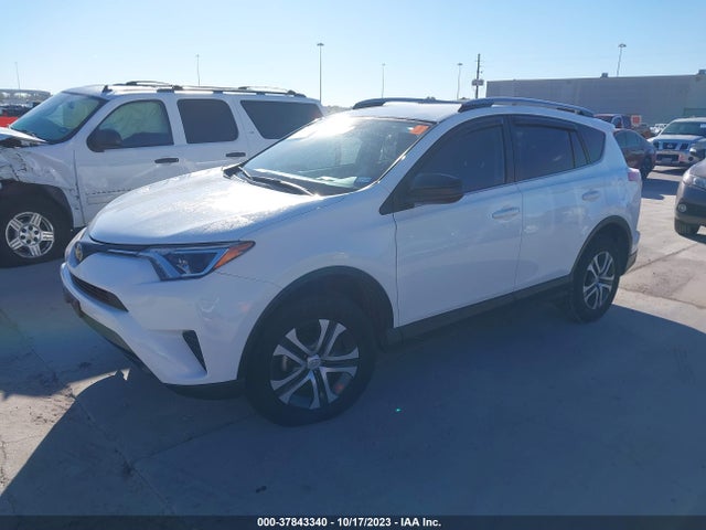 2018 TOYOTA RAV4 LE VIN: JTMZFREVXJJ734719