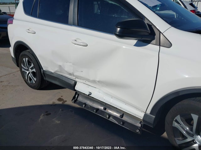 2018 TOYOTA RAV4 LE VIN: JTMZFREVXJJ734719
